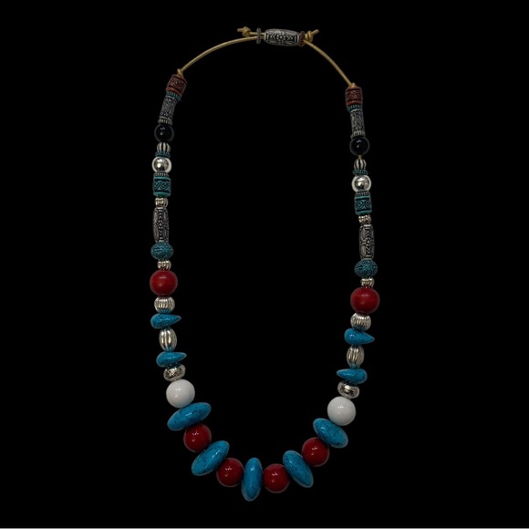 Handmade and Vintage Resins Beads Statement Necklace - Picture 6 of 8